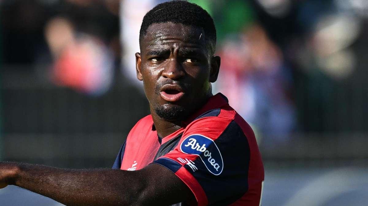Napoli, secondo 1-1 di fila per Calzona: non basta Osimhen, il Cagliari firma la beffa con Luvumbo al 96'