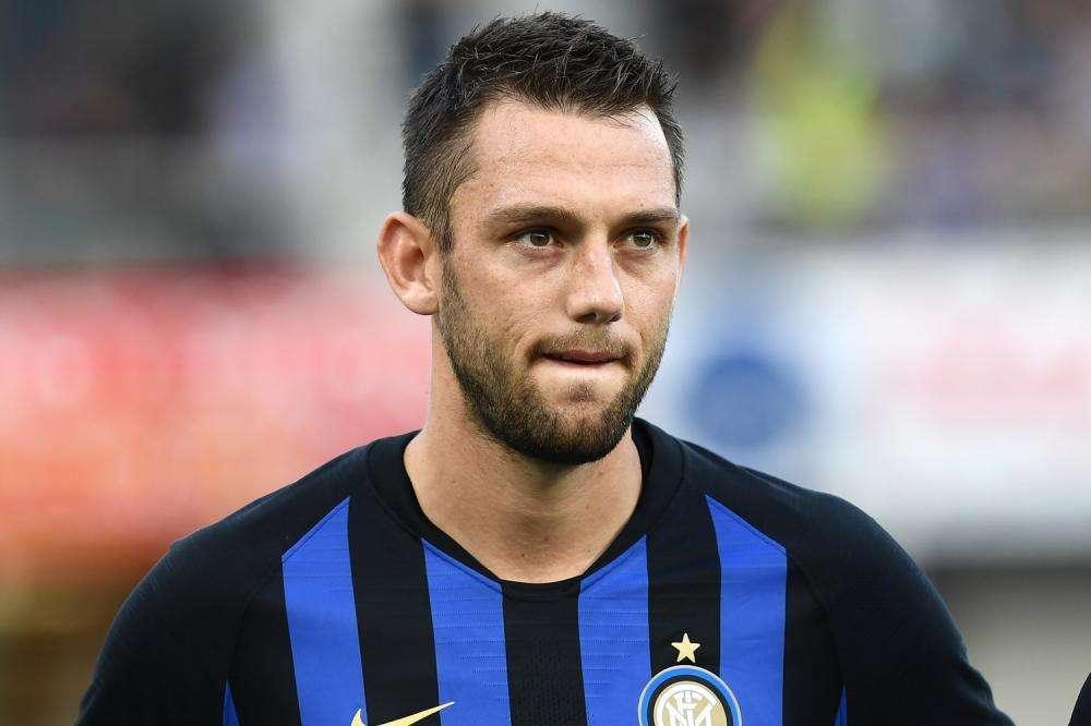 De Vrij a Sky: "Dobbiamo migliorare. Rigore? Episodi che capitano"