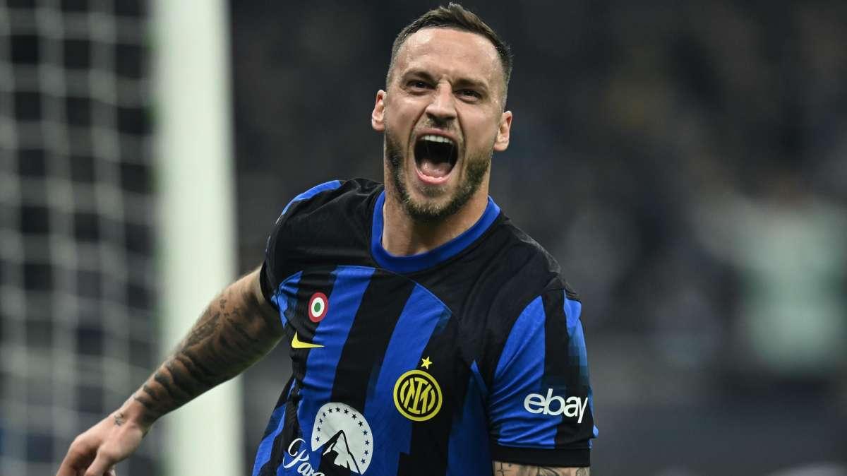 Arnautovic: "Futuro? Nessuno ha parlato con me. Ho un contratto e sono molto contento, resterò all'Inter"