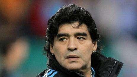 Maradona pazzo di Sneijder: "L'unico che dimostra..."