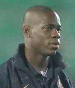 Balotelli, simbolo del paradosso calcistico