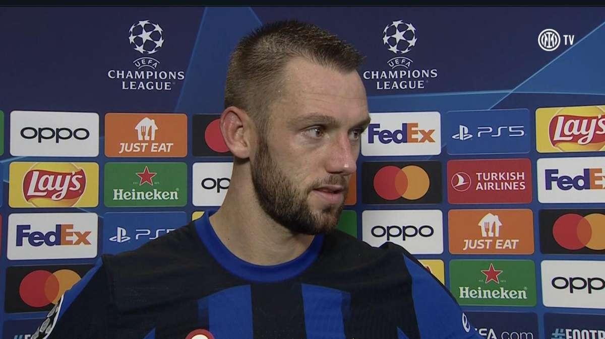 De Vrij a ITV: "Pavard è bravo, sono contento sia venuto da noi. Ora testa alla Roma"