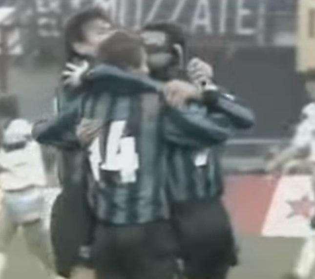 VIDEO - LE PARTITE DEL GIORNO - Magica rimonta con l'Aston Villa. E un gol di Ibra da spacca-porta