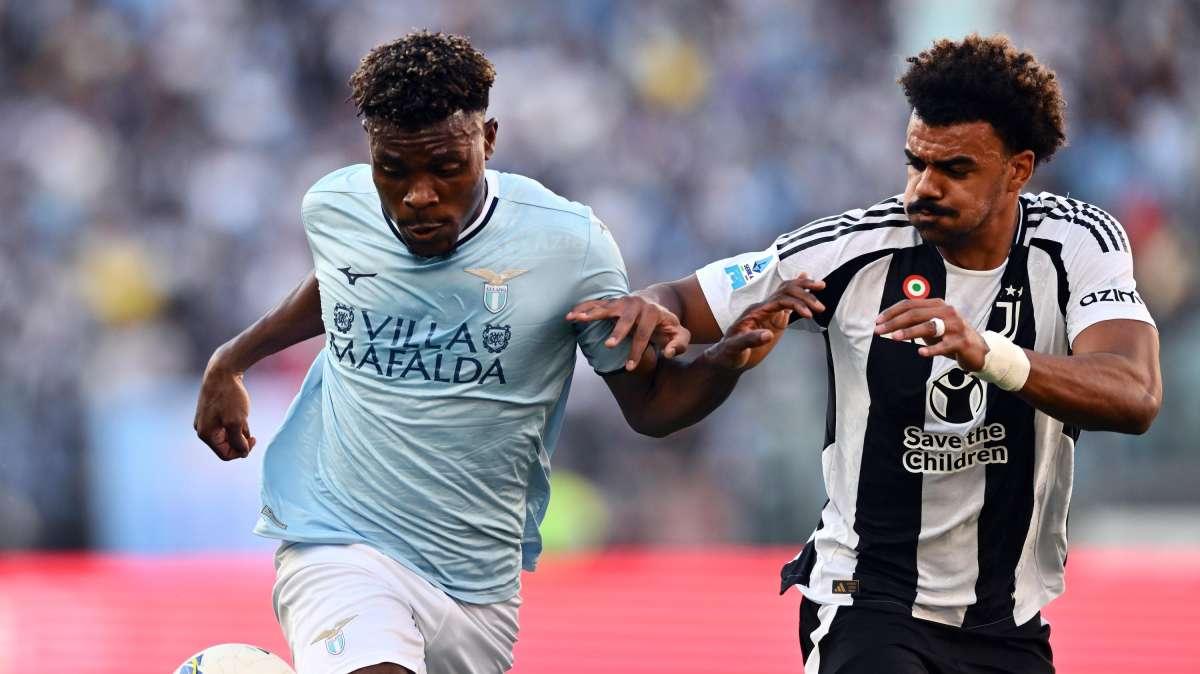 L'ha ripresa Vecino in pieno recupero: 1-1 tra Lazio e Juventus. Ai bianconeri non basta Kolo Muani, espulso Kalulu