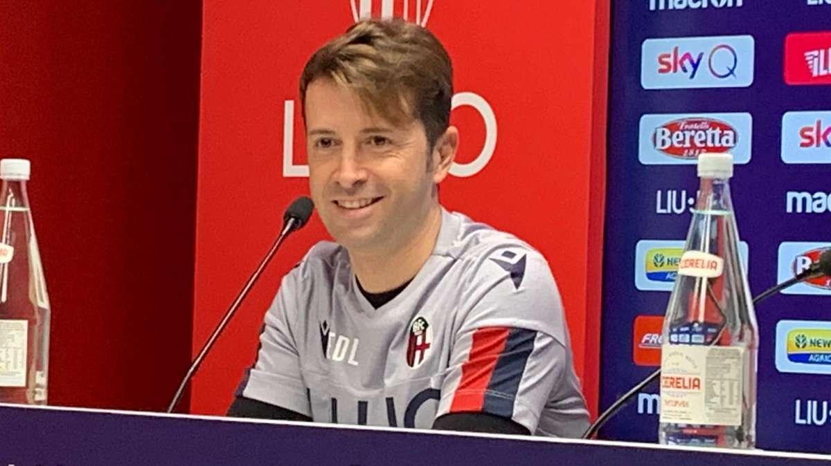 Bologna, De Leo: "Non dobbiamo farci condizionare. Tutti ok tranne Dijks, avere o non avere Medel cambia"