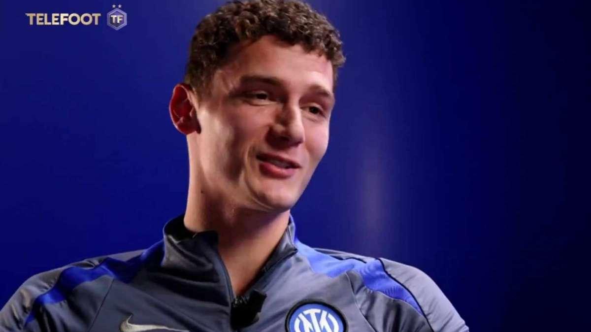 Pavard: "Inter club fantastico, ho ancora tante cose da vincere. I tifosi nerazzurri mi adorano? C'è un motivo"
