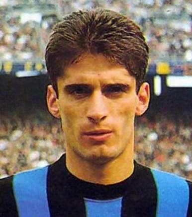 Domenghini: "Le pratiche di HH? Il mio doping erano le sigarette. Che duelli in allenamento con Facchetti"
