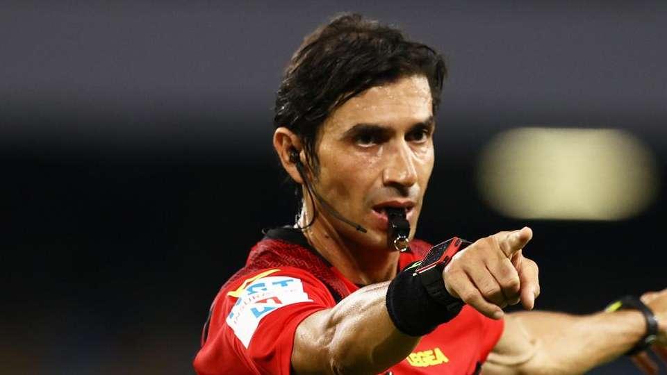 CdS - Calvarese al primo Derby d'Italia. Rizzoli rischia: era il Var di Inter-Benevento