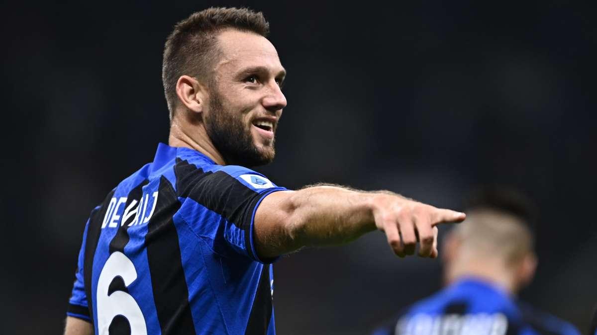 GdS - Rinnovi, l'Inter si muove: proposta per De Vrij, Darmian firma un biennale. Da Dzeko ad Handanovic: il punto
