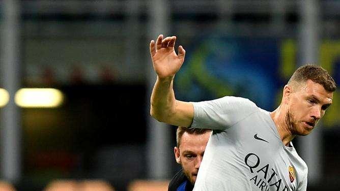 Dzeko non pensa al mercato: "Ho sempre detto che sono contento a Roma"