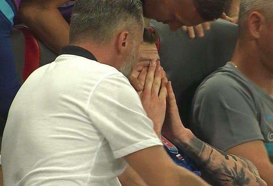 Slovacchia-Kazakistan già finita per Skriniar: l'interista fuori per infortunio dopo 43' 