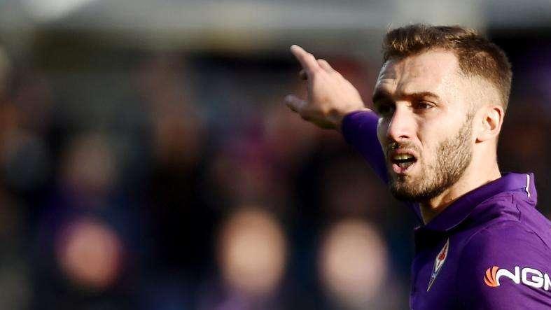 Fiorentina, Pezzella: "Sogno il ritorno in campo con lo stadio pieno. Lukaku e De Vrij tra i migliori in A"