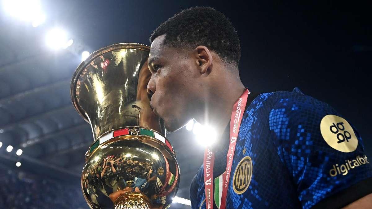 GdS - Skriniar resta? Dumfries può partire: Manchester United pronto all'offerta con l'addio di Wan-Bissaka
