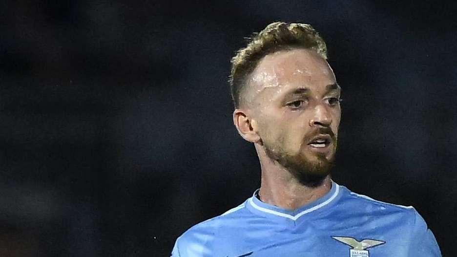 FcIN - Rapporto freddo con Tudor, Lazzari valuta l'addio. L'esterno è stato proposto all'Inter: i dettagli
