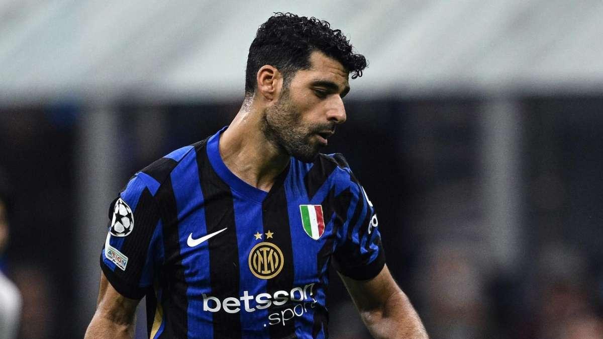 Sky - Rotazione totale per l'Inter: Bisseck al posto di Bastoni. Attacco a Taremi e Arnautovic