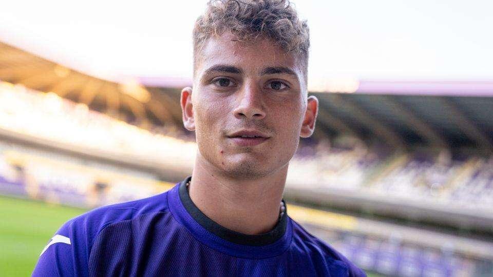 Anderlecht battuto 2-1 dal Saint-Gilloise. Esposito gioca tutto il match ma resta a secco