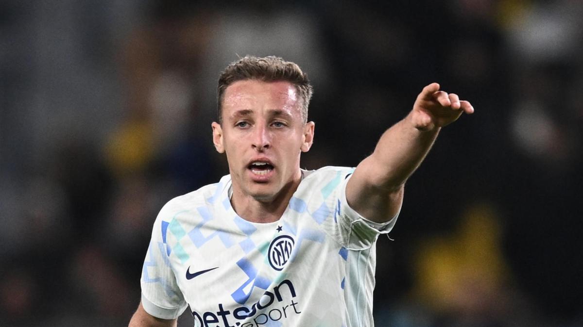 Sky Sport - Frattesi oggi a Roma: domani le visite mediche con la Lazio