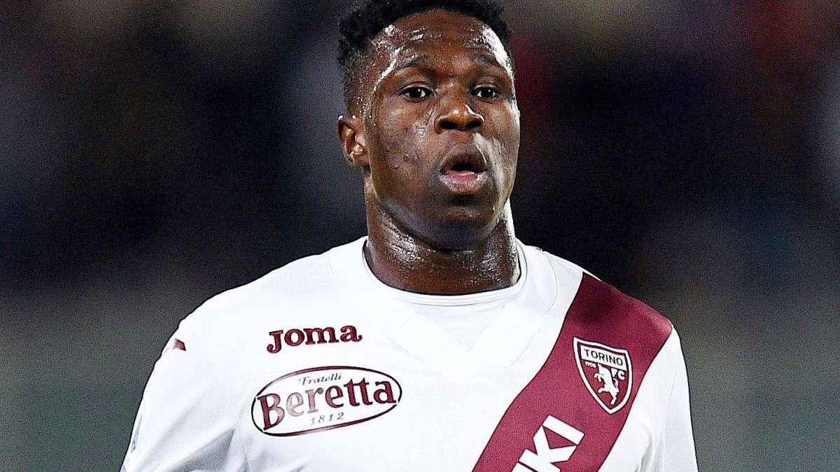 CdS - Il Chelsea vuole prenotare Dumfries e l'Inter pensa a Singo per il 2023/24