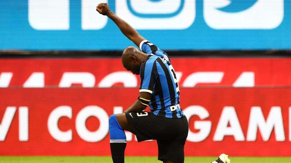 Black Lives Matter, dalla Uefa nessuna sanzione per le proteste. Ceferin: "Una sveglia per la società"