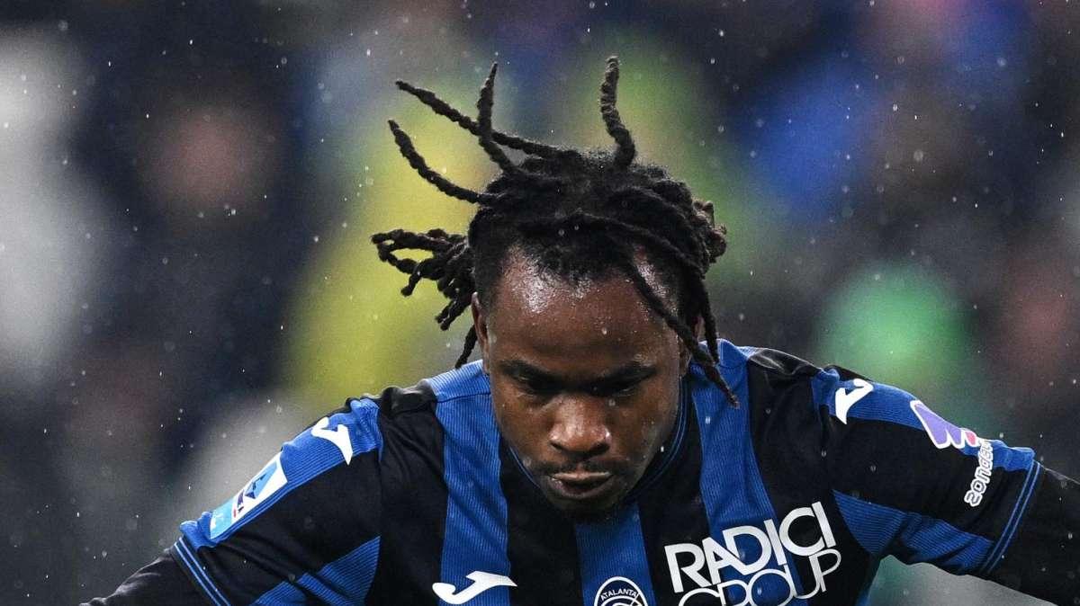 Lookman 'cancella' l'Atalanta dai social: tifosi bergamaschi infuriati. L'Inter ora cosa farà?