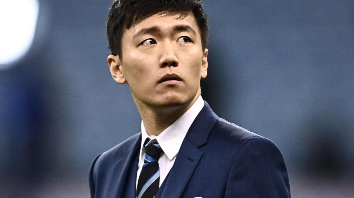 TS - Zhang sempre più lontano dall'Inter: cessione prima del 2024? Nonostante le smentite...