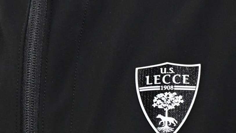 Il Lecce piange la morte del fisioterapista Fiorita: ritorno immediato in Salento, rinviata la gara con l'Atalanta