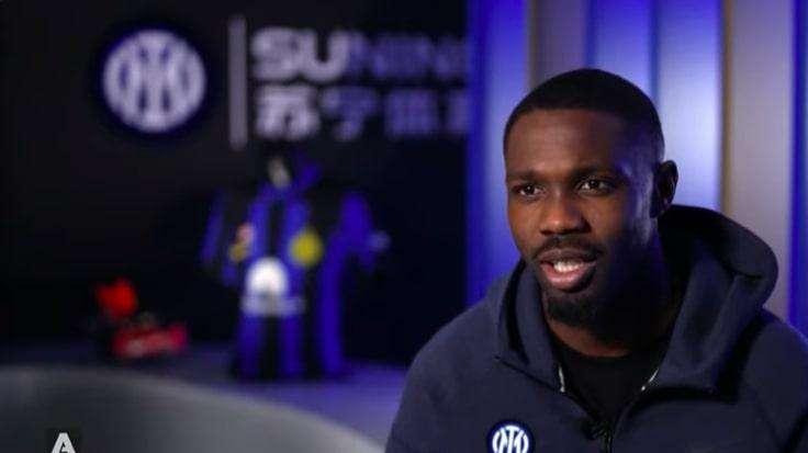 Thuram: "Calha e Arna fratelli, con Lautaro ci completiamo. Seconda stella? È ancora presto, ma l'Inter..."