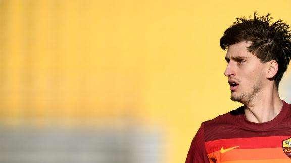 Kumbulla e il sì alla Roma: "Ho scelto uno dei club più importanti della Serie A. Dopo il Covid non è stato facile"