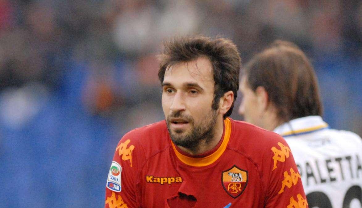 La Roma cambia, e Vucinic piace molto all'Inter