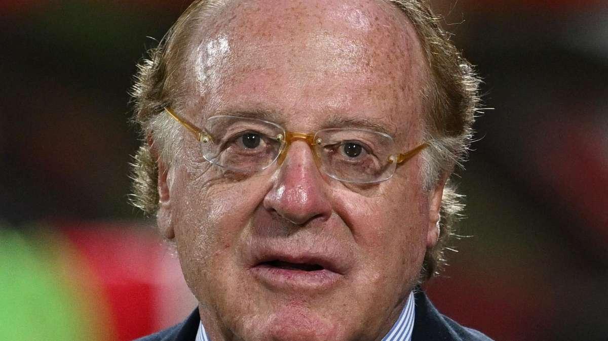 Milan, Scaroni provoca ironicamente l'Inter: "Siamo il grande club di Milano, non ne conosciamo altri"