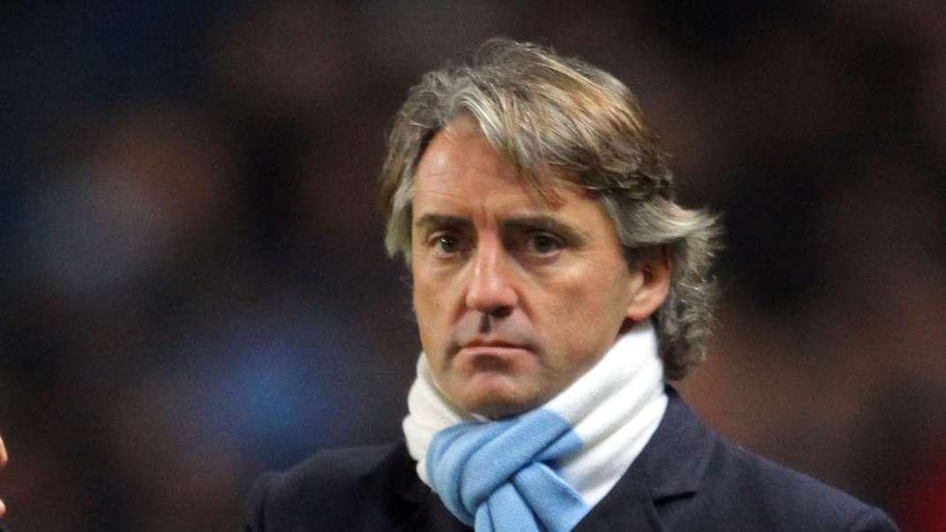 Mancini, Balo e Vieira alzano l'FA Cup