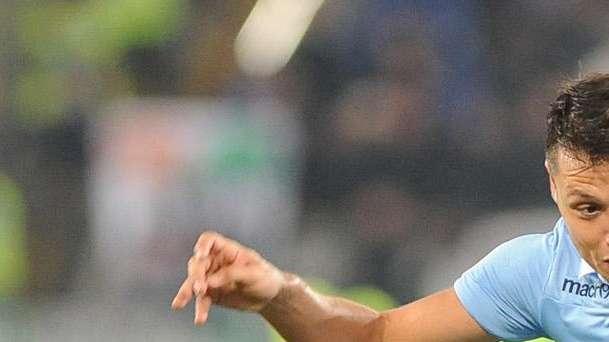 Zarate torna in Europa, il fratello: "Fatta col West Ham"