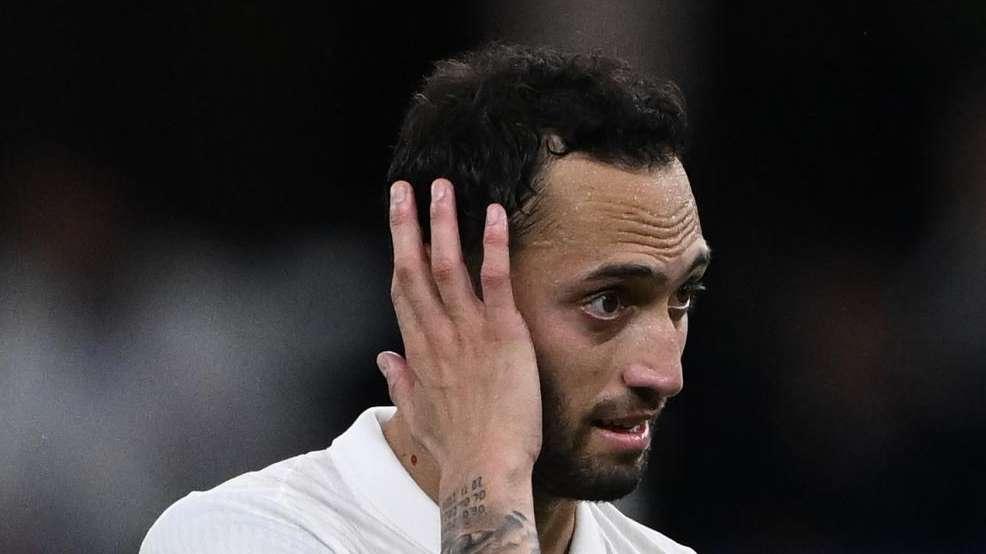 Verso Turchia-Galles, Hakan Calhanoglu non si è allenato quest'oggi a scopo precauzionale 