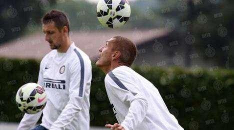 Vidic, la prima col Prato. Sarà test di difesa a tre