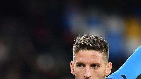 FcIN - DeLa, una maglia per stanare Mertens. L'Inter attende il sì, Chelsea e Newcastle non lo attraggono