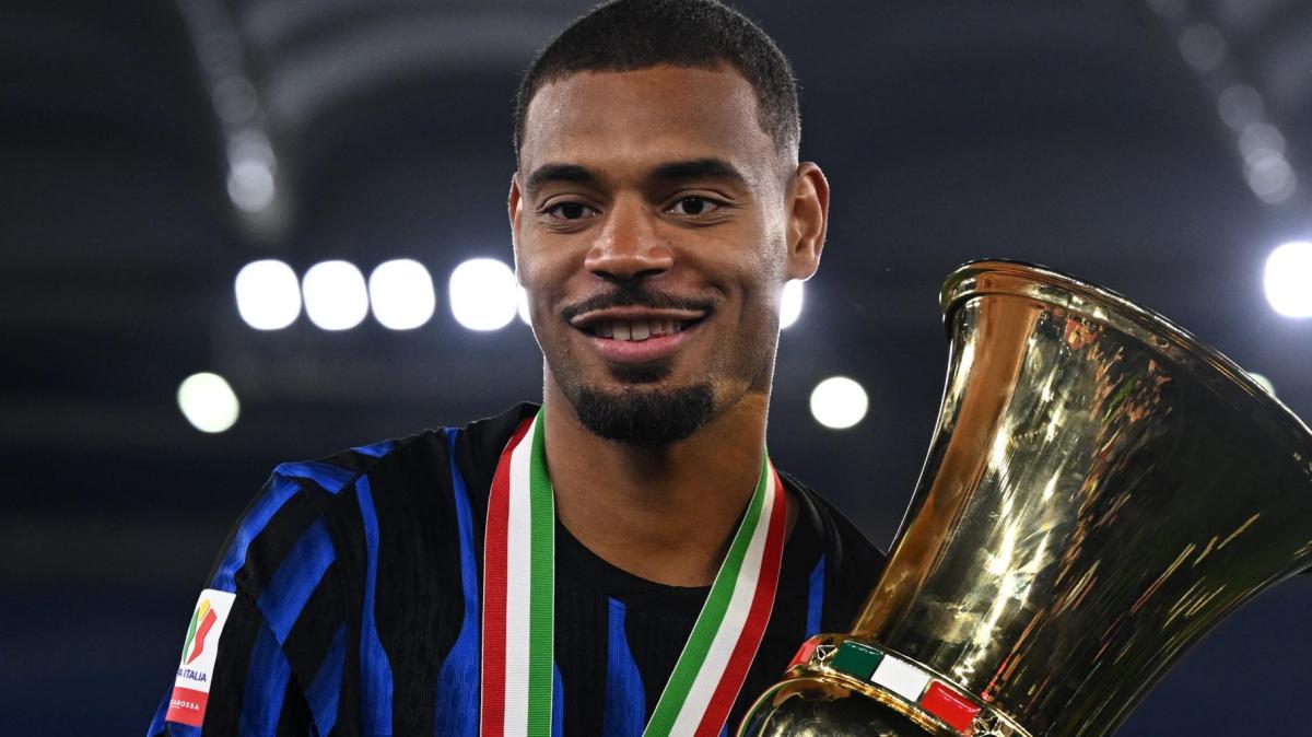 Pendola: "Diouf esterno ottima scelta. Era il nostro Forrest Gump"