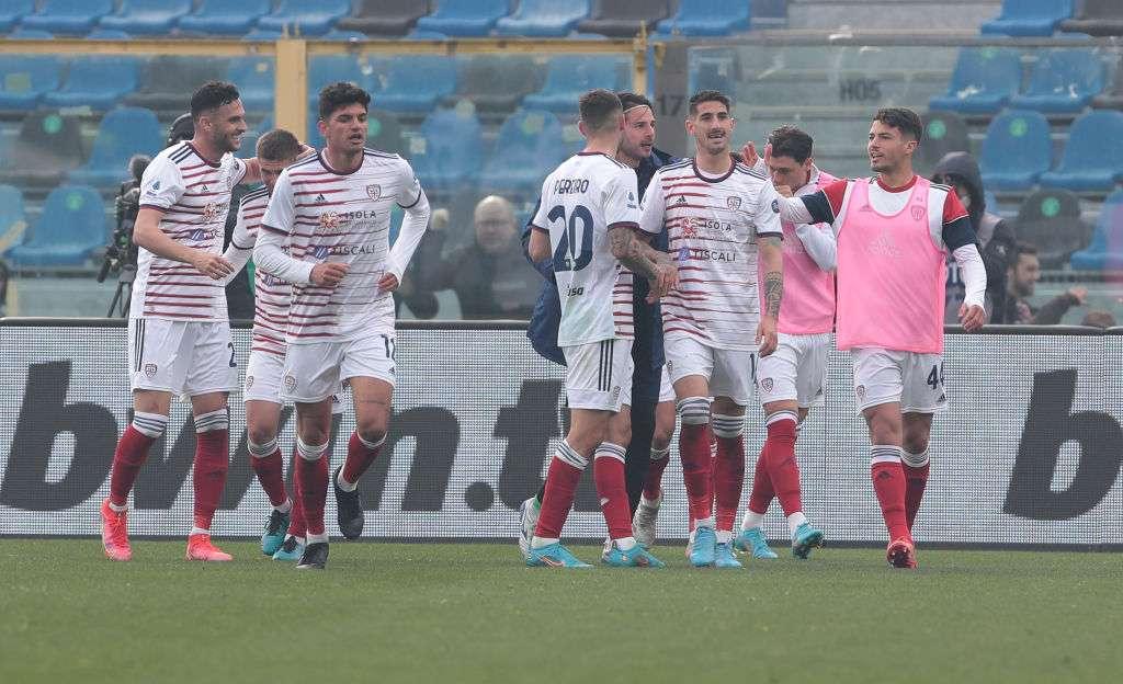 Colpo grosso Cagliari: sbancato il Gewiss Stadium, Atalanta battuta 2-1