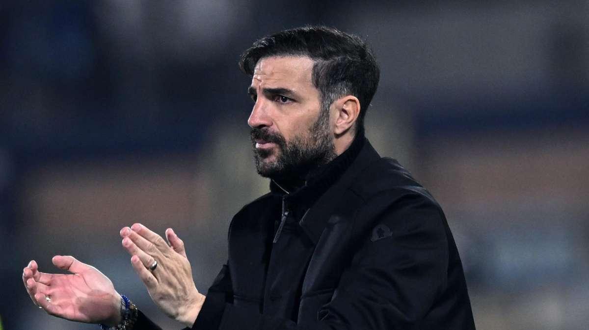 Como, Fabregas in conferenza: "Bastoni deve essere il capitano della Nazionale. I fischi perché..."