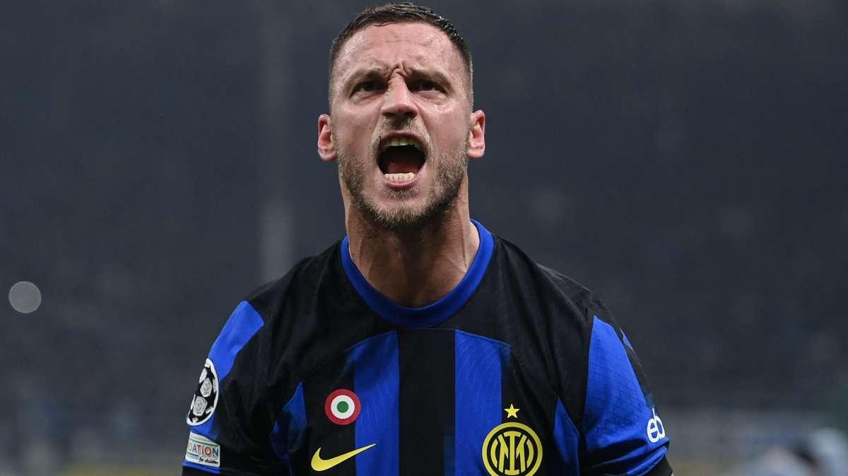 GdS - Arnautovic sblocca e si sblocca: iconica la gioia immortalata dal suo bacio all'erba di San Siro