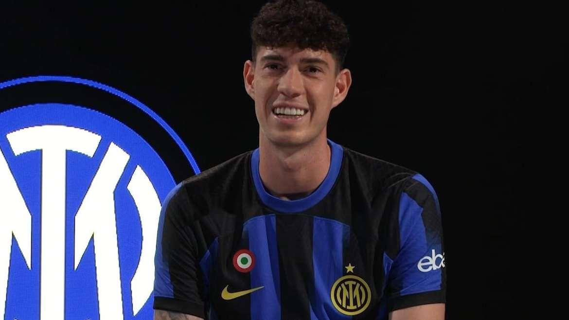 Bastoni: "Su questa Inter non ho dubbi. Scudetto? C'è un errore da non commettere di nuovo. E su Bisseck..."