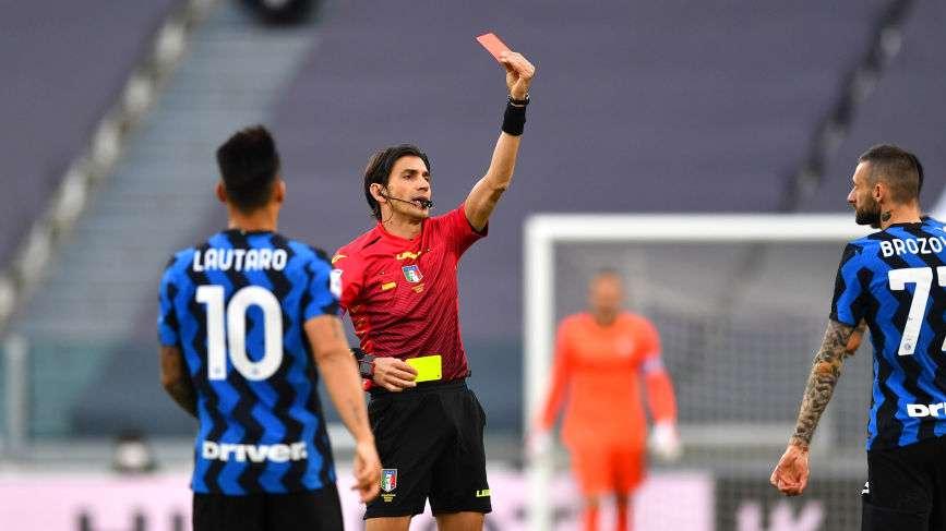 Calvarese disastroso allo Stadium, Brozovic non ci sta e si sfoga: "Sempre forza Inter! Partita scandalosa!"