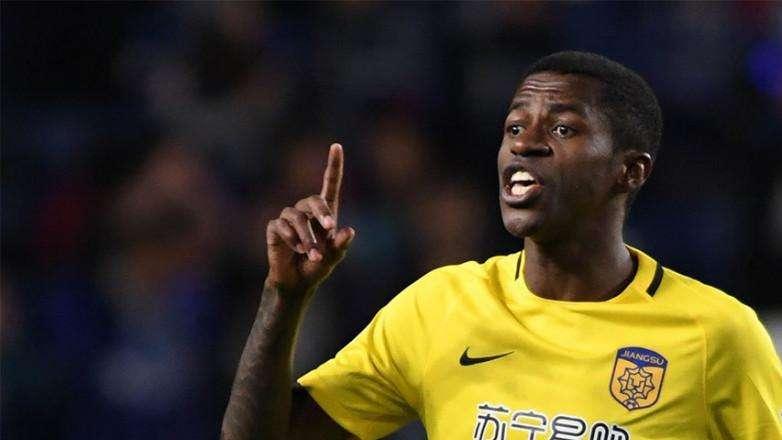 CdS - Svolta Ramires: lui vuole l'Inter e si taglia lo stipendio. C'è ottimismo 