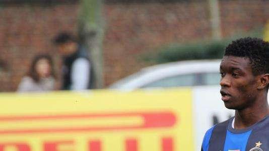 Mbaye: "Siamo l'Inter, giochiamo per vincere. Mazzarri è davvero tosto"