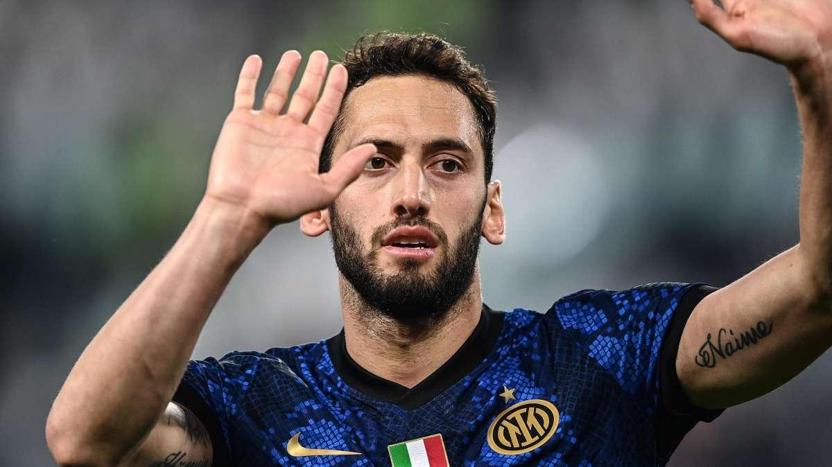Calhanoglu: "L'Inter è casa mia, voglio restare a lungo. Sconfitta più brutta? Quella col Milan"