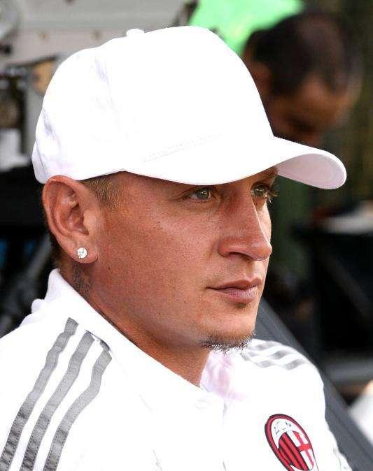 Galliani: "Mexes ha dimostrato nel derby il suo valore"