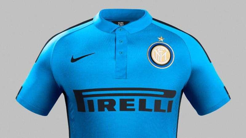 FOTO - Ecco la terza divisa 2014-15: design nuovo e colori reinterpretati