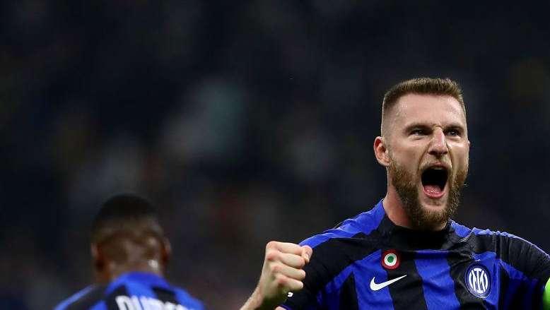 Sky - Skriniar, l'Inter rompe gli indugi: dopo la trasferta di Barcellona contatto con gli agenti per il rinnovo