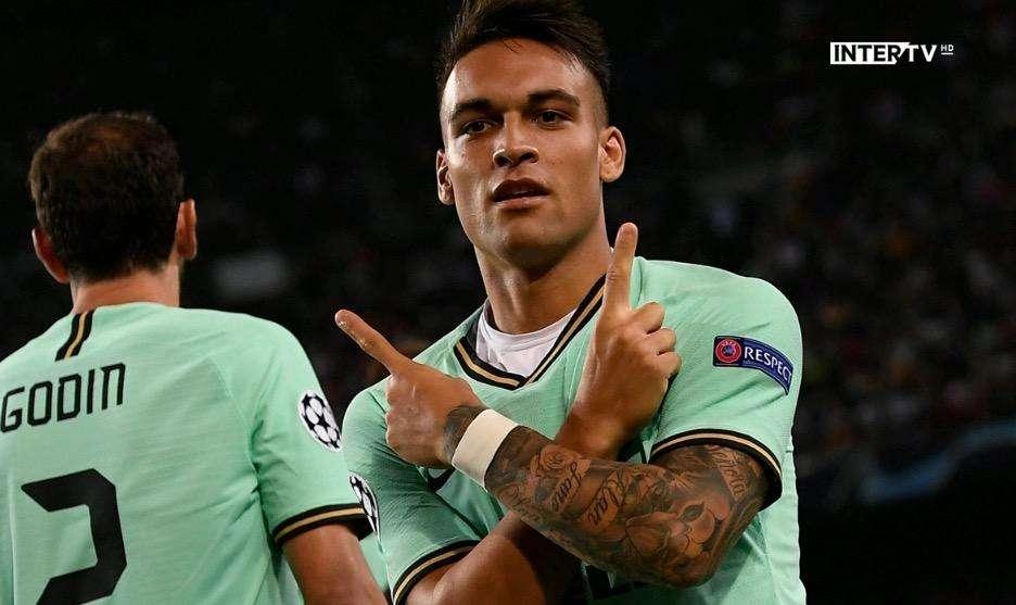 Barcellona-Inter - Lautaro e Barella alla guida. Brozovic cala, Godin tradisce