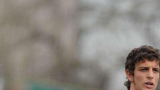 Di Gennaro, anche l'Avellino è sul giovane portiere