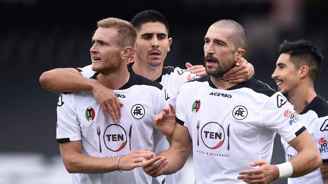 Casi di Covid-19 anche nello Spezia di Agoume: un calciatore è debolmente positivo 